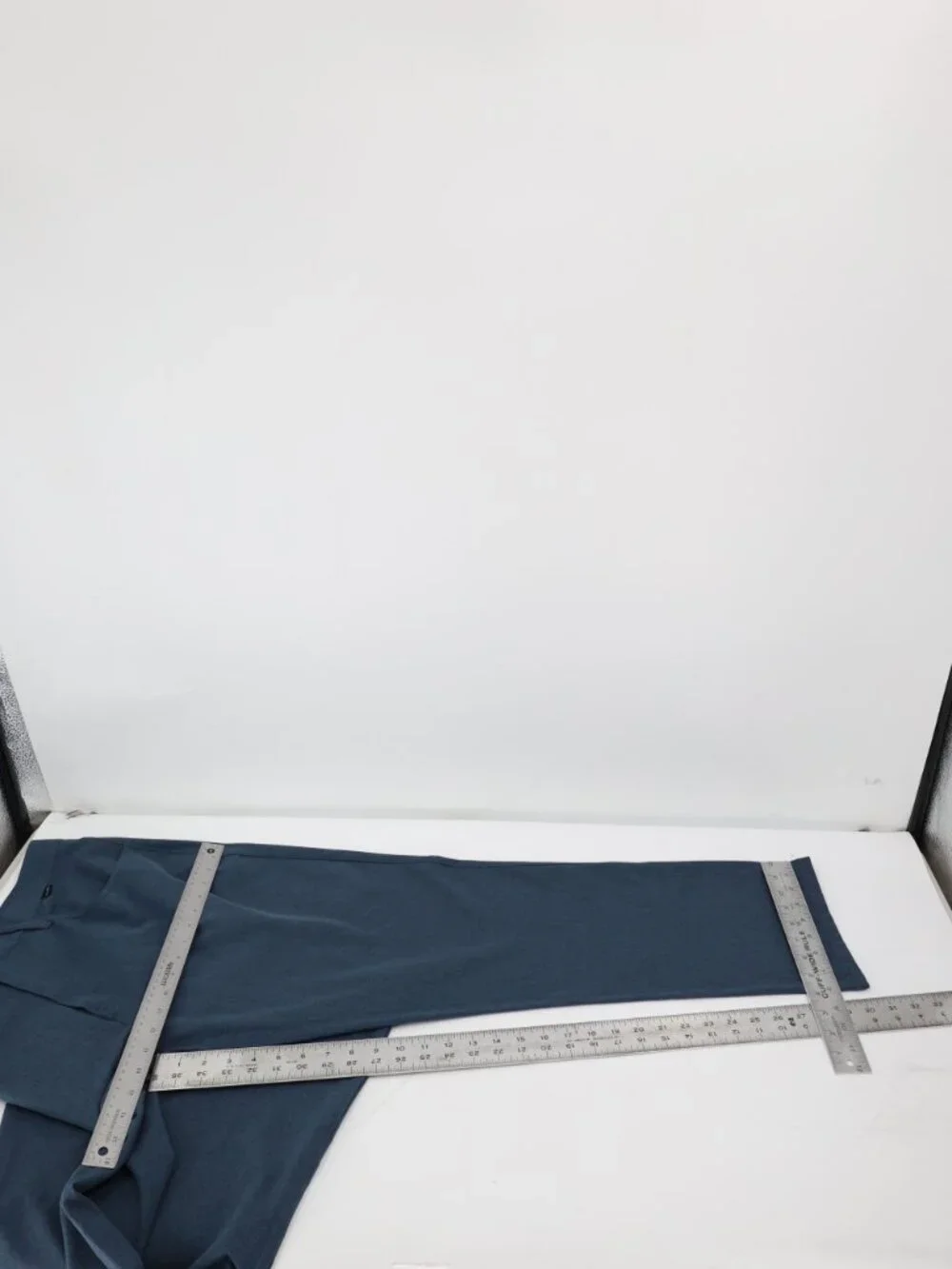 Travis Mathew Pants Mens 36 L31 Open To Close Chino golf Performance solid blue